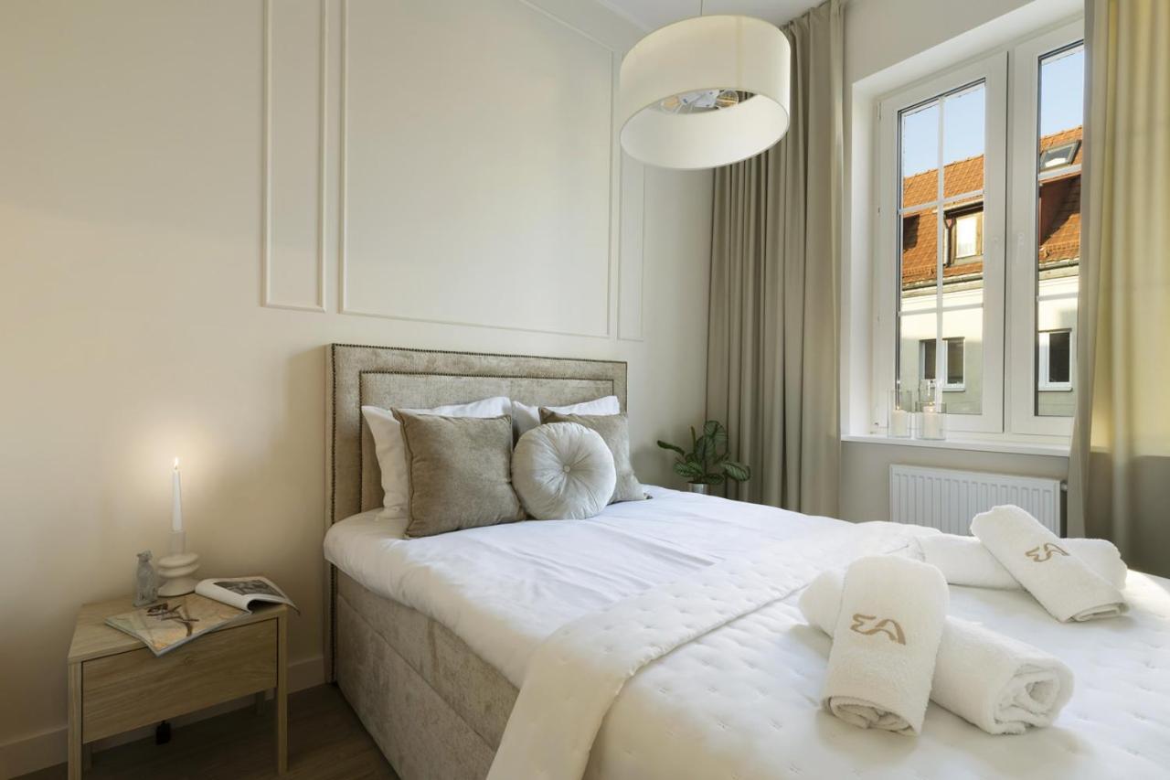 Elite Apartments Aura Old Town กดัญสก์ ภายนอก รูปภาพ